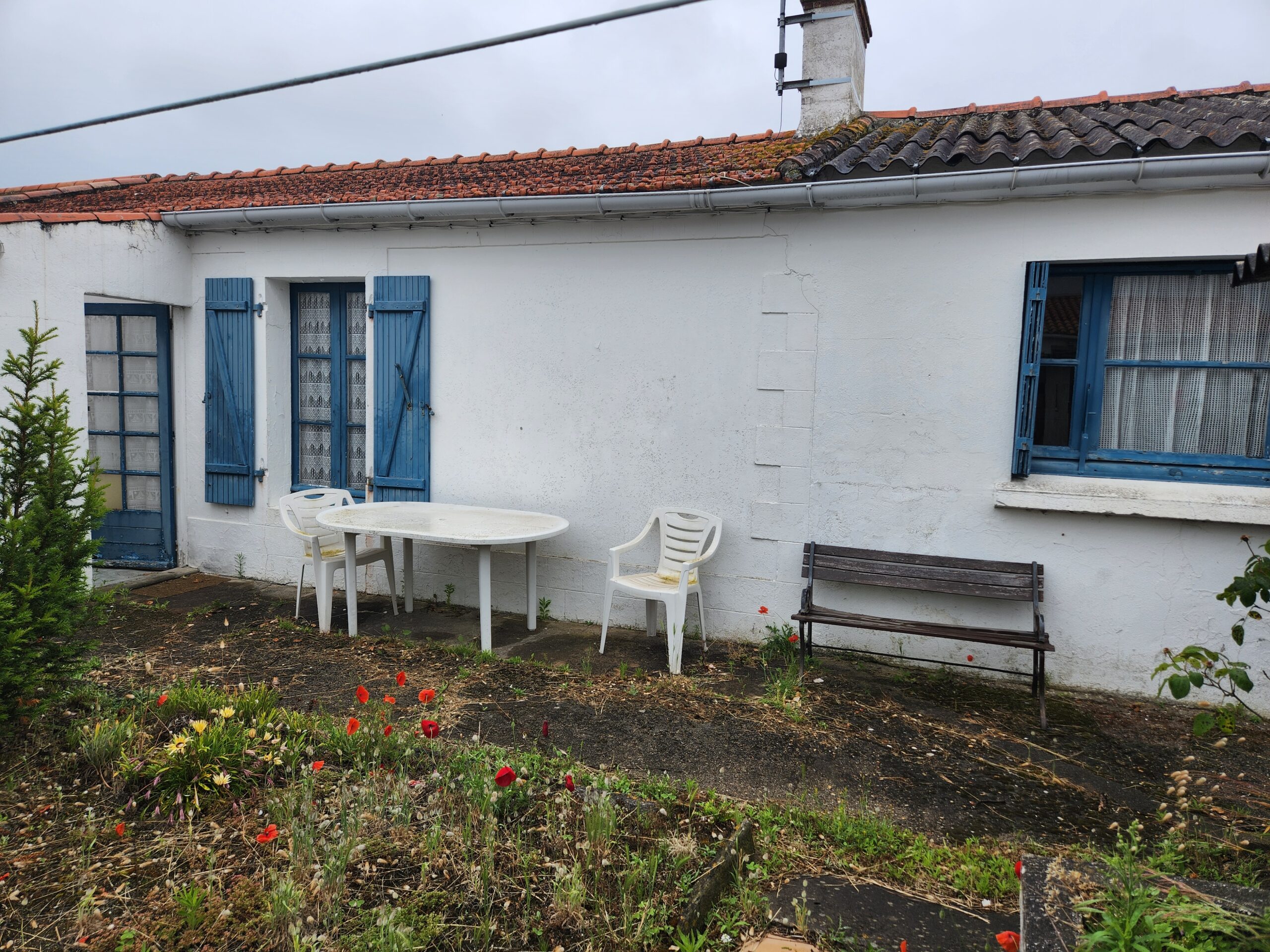 L’Epine, au calme maison de pays à rénover