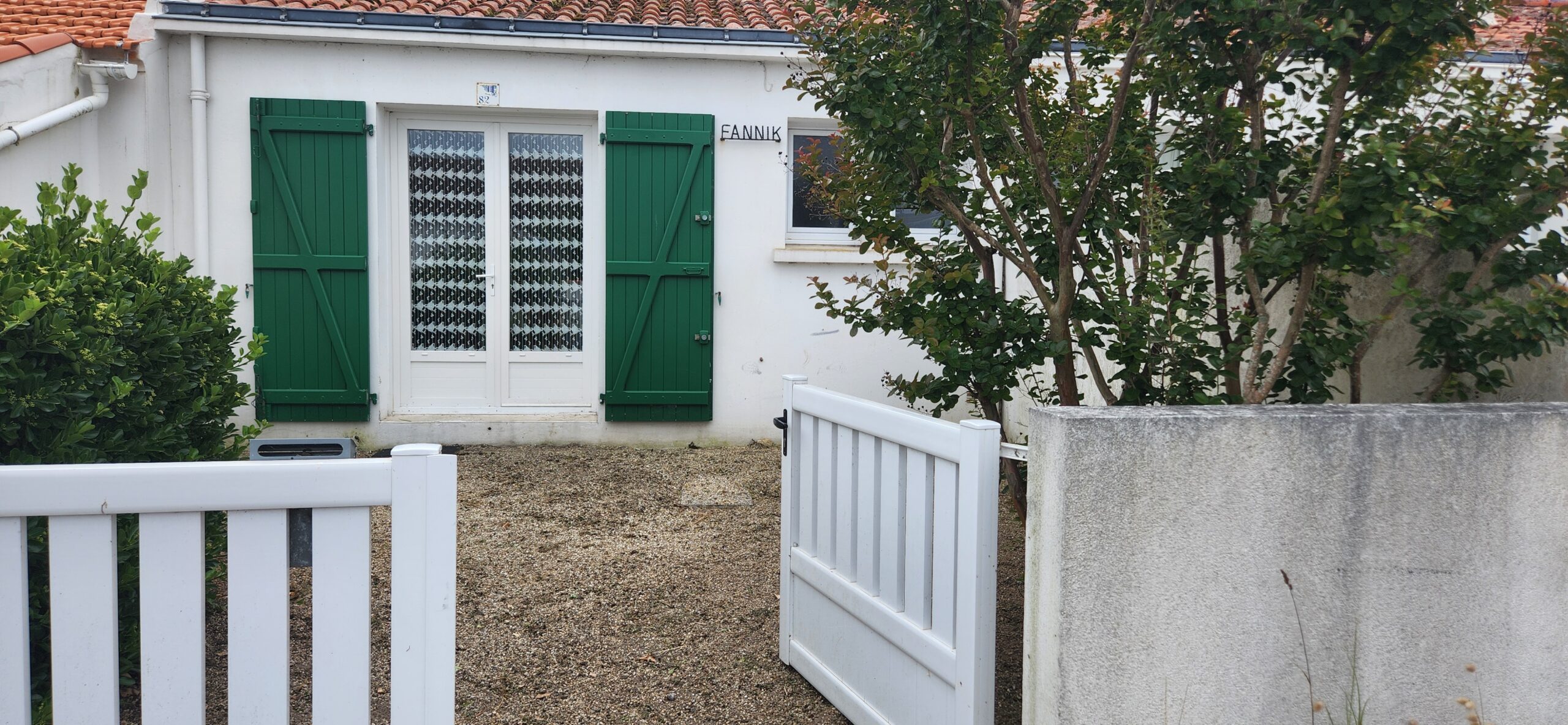 LA GUERINIERE, proche plage de la cour
